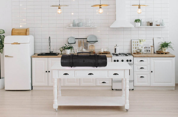 Tuscania Leather Knife Roll - Black - Aaron Leather Goods