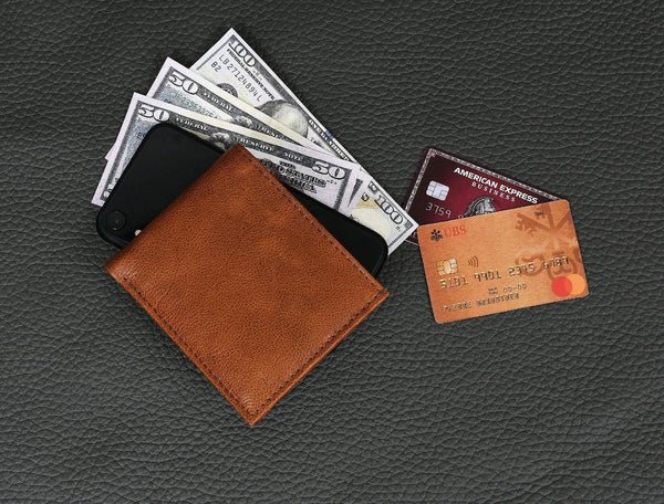 Cuenca Leather Bifold Mens Wallet - Chestnut - Aaron Leather Goods