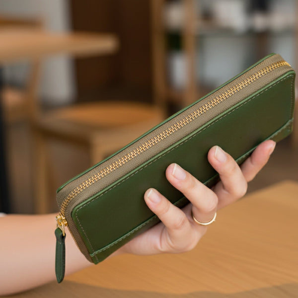 Vintage Full - Grain Leather Zip Wallet | Compact Travel Wallet for Men & Women - Aaron Leather Goods