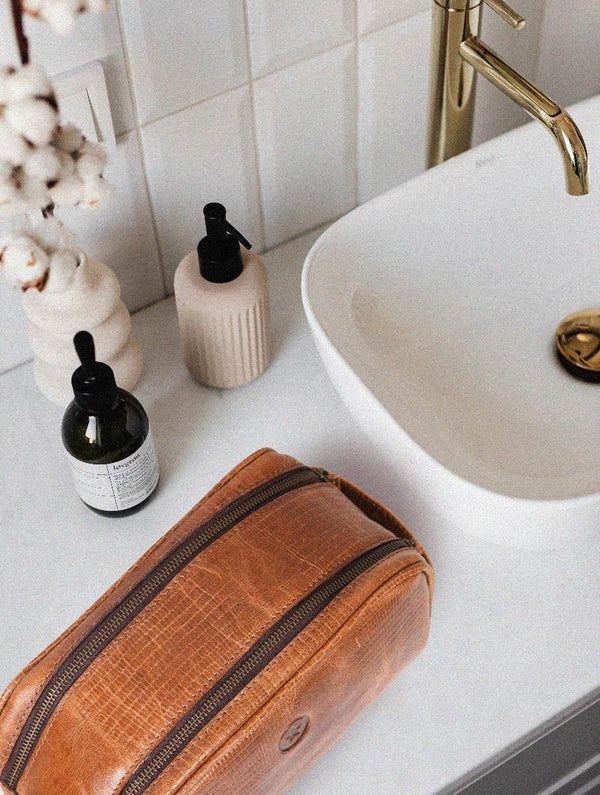 Omaha Leather Toiletry Bag - Copper Brown - Aaron Leather Goods